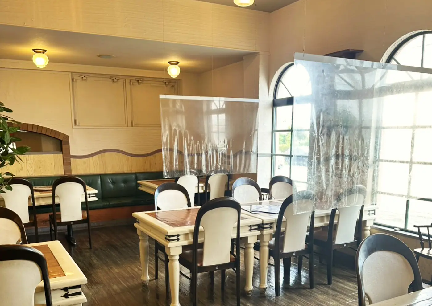 ボンジョルノ本店店内7