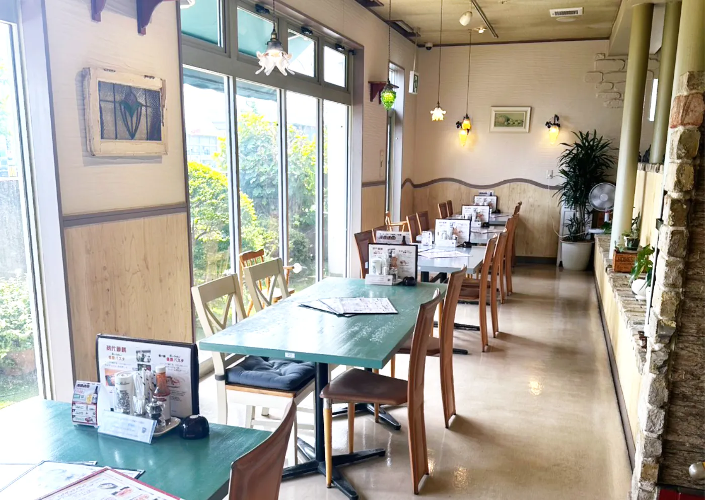 ボンジョルノ本店店内5