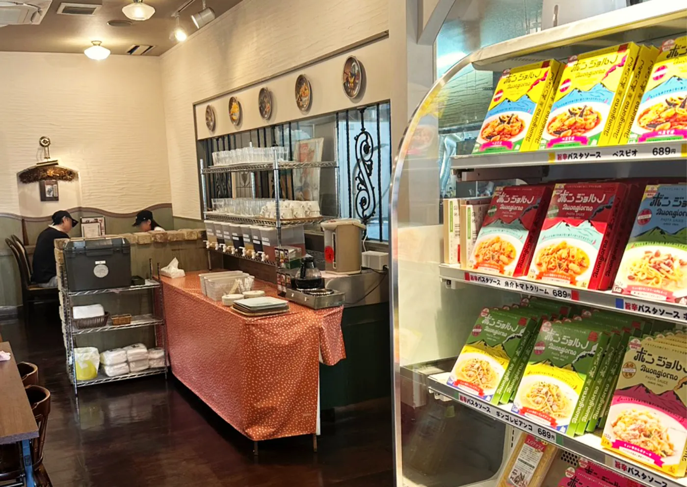 ボンジョルノ本店店内6